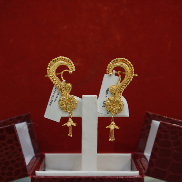 Traditional Gold Filigree Earrings