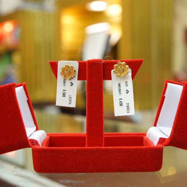Gold studs